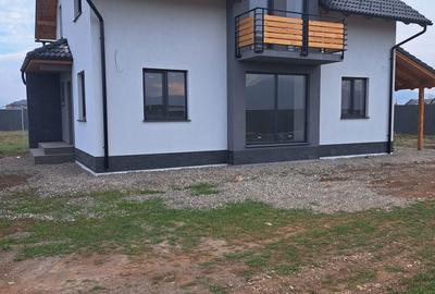 Casă cu 4 camere în Turcheș - 8