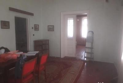 Casă cu 2 camere cu Teren 350 Mp în Ultracentral - 3