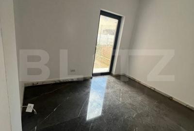 Casă cu 4 camere cu Teren 370 Mp în Malu Mare - 19