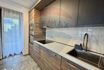 Apartament cu 2 camere, mobilat în Schei - 10