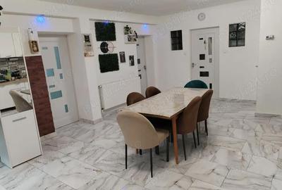 Casă cu 2 camere cu Teren 300 Mp în Central - 7