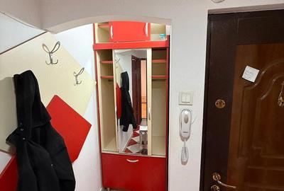 Apartament cu 2 camere decomandat în Eroii Revoluției - 4