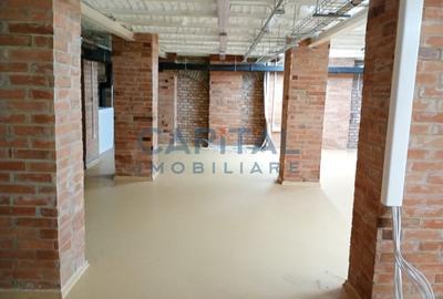 CLADIRE CU ARHITECTURA EMBLEMATICA - FOST SEDIU INTEL - 8