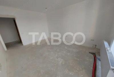 Garsoniera decomandata de vanzare 47 mpu loc de parcare logi Selimbar - 2