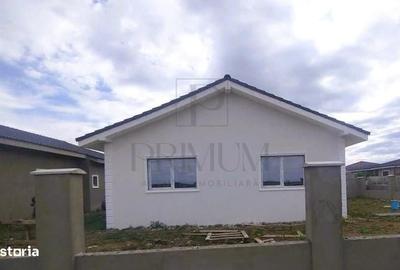 Casă cu 3 camere cu Teren 300 Mp în Moșnița Nouă