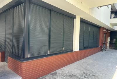 Apartament in bloc mic, nou, nemobilat, excelent firma, centrala proprie - 11