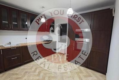 Apartament cu 3 camere semidecomandat în Bucureștii Noi