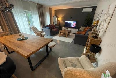 Vila eleganta cu 6 camere, situata in Mamaia Nord - 5