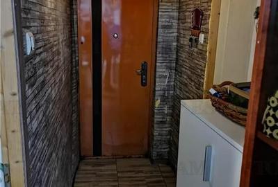 Garsoniera 41 mp, 1 Decembrie, et.1 - 5