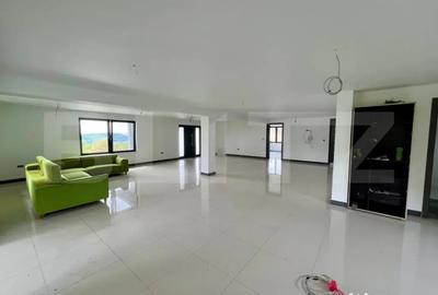 Casă cu 3 camere cu Teren 2600 Mp în Central - 6