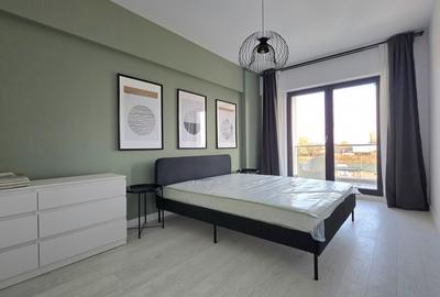 Apartament cu 2 camere semidecomandat, mobilat în Pantelimon