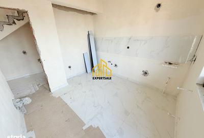 Casă cu 5 camere cu Teren 200 Mp în Central - 11