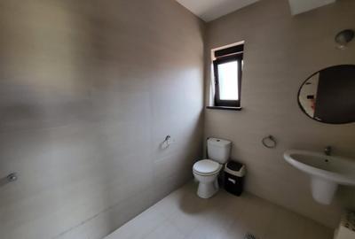 Casă cu 5 camere cu Teren 260 Mp în Tunari - 13