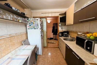 Apartament cu 3 camere în Crișan - 4