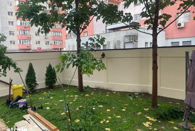 Casă cu 8 camere cu Canalizare în Central - 10