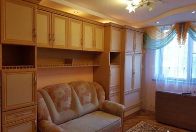 Apartament cu 2 camere în Universitate