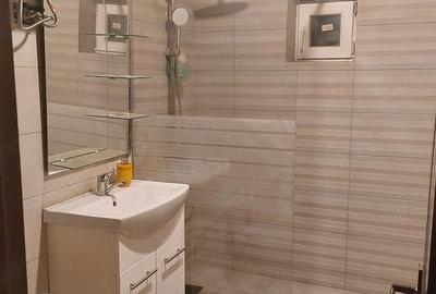 Apartament cu 3 camere decomandat în Central - 8