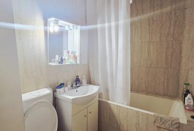 Apartament cu 2 camere semidecomandat, mobilat în Podul de Piatră - 4