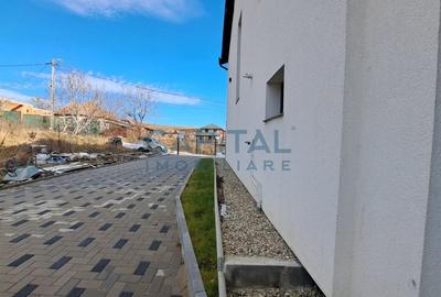 Casa superfinisata la cheie, garaj, zona linistita - 3