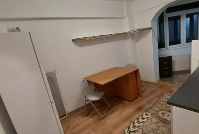 Apartament cu 2 camere decomandat în Mioriței - 1