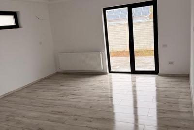 Casă cu 3 camere cu Teren 250 Mp în Central - 16
