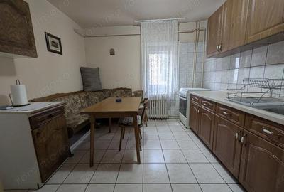 Apartament cu 2 camere semidecomandat în Soarelui - 2