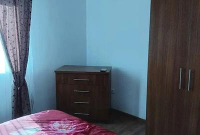 De vanzare casa demisol si parter garaj si teren - 5