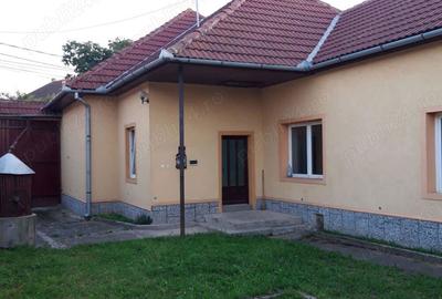 Casa in Petre?ti - 3