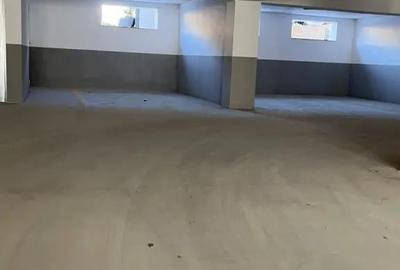 Apartament cu 3 camere decomandat în Parc Zăvoi - 2