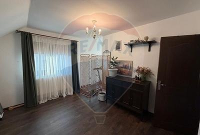 Casa  in zona Bariera Valcii - 3