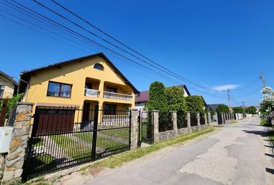 De vânzare casă spațioasă, teren 1500 mp . ,zonă centrală ,Sighetu Marmației