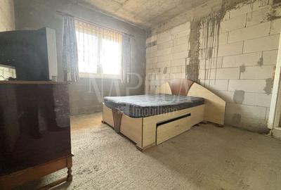 Casă individuală cu 3 camere cu Canalizare în Câmpenești - 3