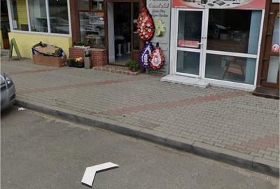 Spațiu comercial, de 55 mp, în Central - 3