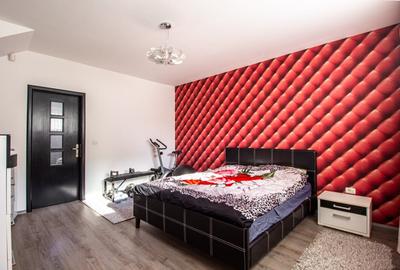 Casa, D + P + etaj inalt, cartier Tractorul, str. George Bacovia - 14