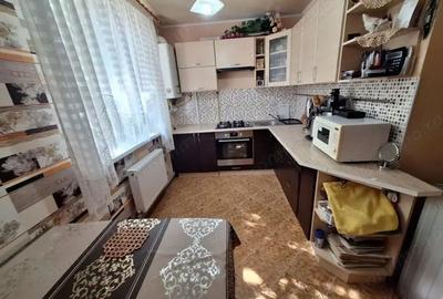 De vanzare Garsoniera in zona Gorjului - 1