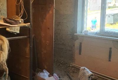 Apartament cu 3 camere semidecomandat în Teliucu Inferior - 5