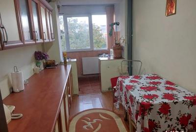 Inchiriez apartament - 6