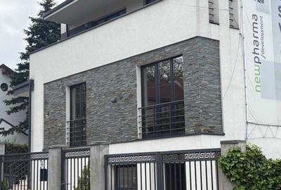 Casă cu 4 camere în Central - 8