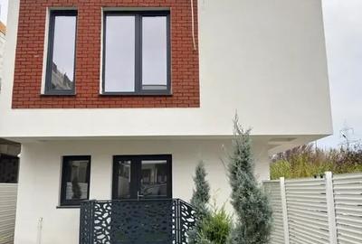 Casa Vila noua 3 dormitoare + birou / 4 bai / 16 min metrou 1 Dec 1918 - 26