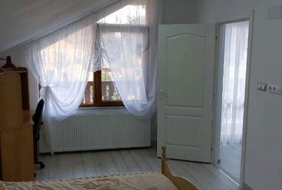 Inchiriez apartament 2 camere la casa et. 1 zona lini?tita periferie - 16