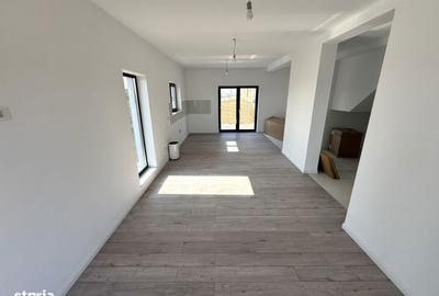 Casă cu 4 camere cu Teren 500 Mp în Ciurea - 5