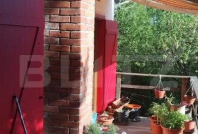 Casă cu 5 camere cu Piscina în Central