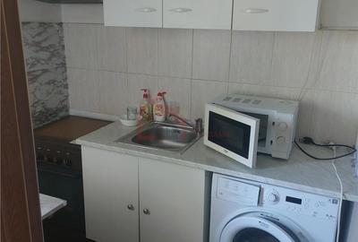 Garsonieră semidecomandată în Costin Georgian