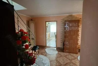 Casă cu 3 camere în Mândrești (Vlădeni) - 1