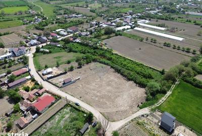 Teren de 1660 mp, în Vânători - 5
