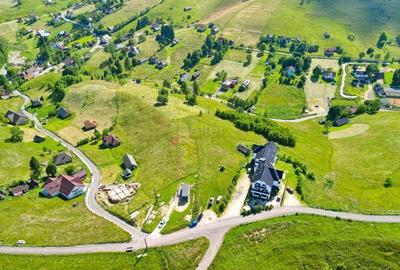 Teren intravilan - 2