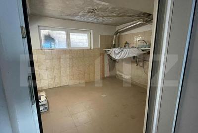 Casă cu 4 camere cu Teren 280 Mp în Central