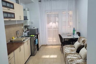 Garsonieră decomandată în Roșu - 2