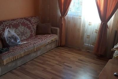 Apartament cu 2 camere decomandat în Gara de Nord
