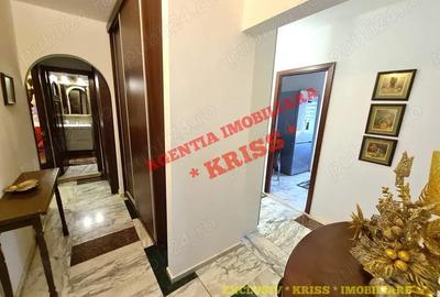 NOU PE PIA?A! Apartament 4 Camere EXERCI?IU Confort 1 Decomandat Etaj 2 Mobilat 88 Mp. - 4